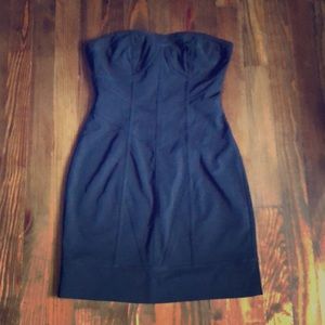 Black strapless sweetheart neck bodycon dress